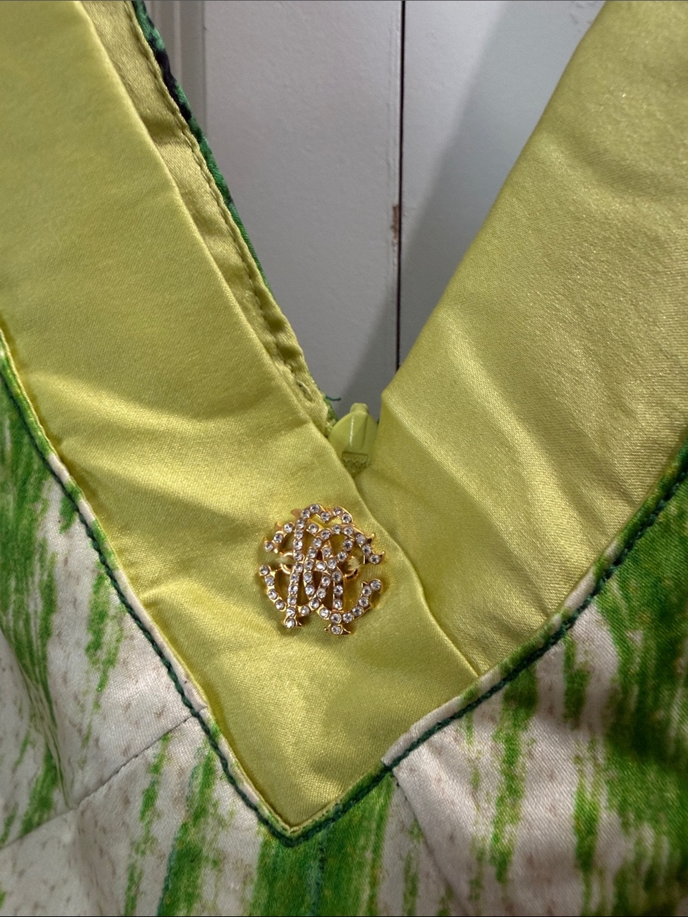 Green Ombre V-Neck Sleeveless Silk Roberto Cavalli Dress - Picture 2 of 6